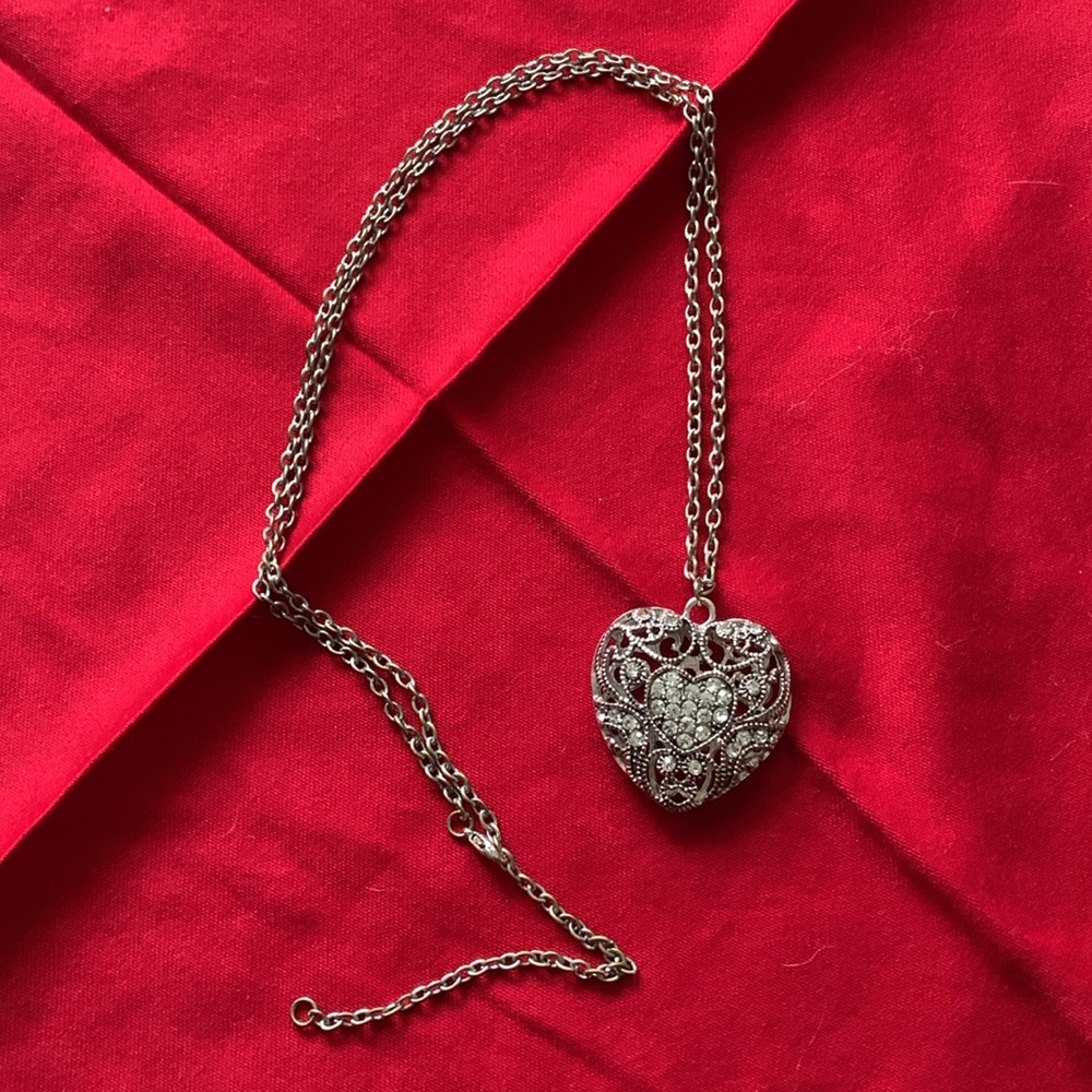 Vintage heart pendant